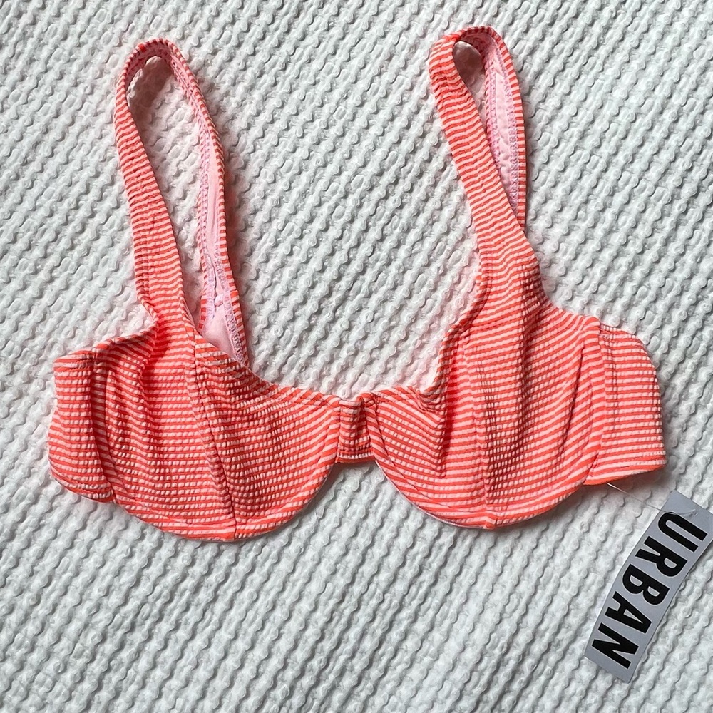 NWT Out From Under Seersucker Bikini Top